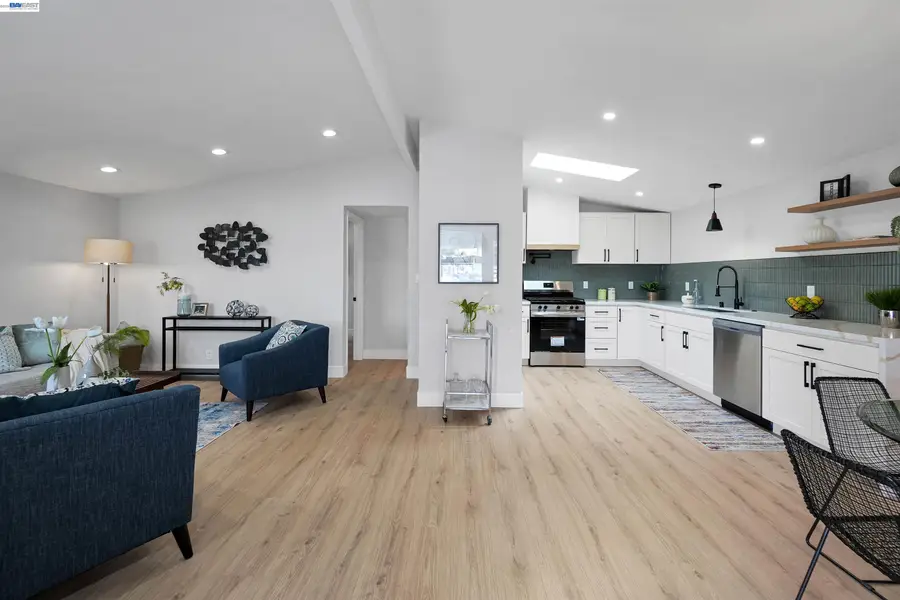 27830 Miami Ave, Hayward, CA 94545 - #2