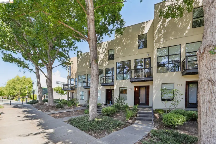 23 City Limits Cir, Emeryville, CA 94608 - #2