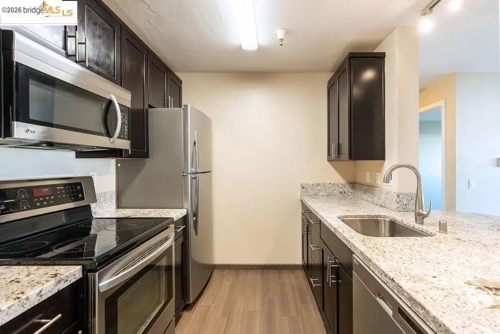 6400 Christie Ave #3213, Emeryville, CA 94608 - #1