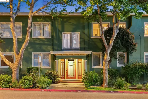 2600 Ashby Ave #4, Berkeley, CA 94705