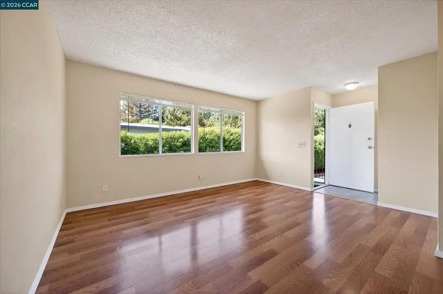1065 Mohr Ln #D, Concord, CA 94518 - #2