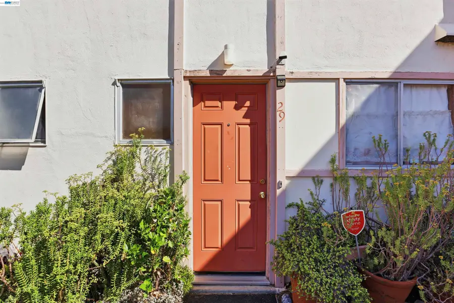 27505 Tampa Ave #29, Hayward, CA 94544 - #3