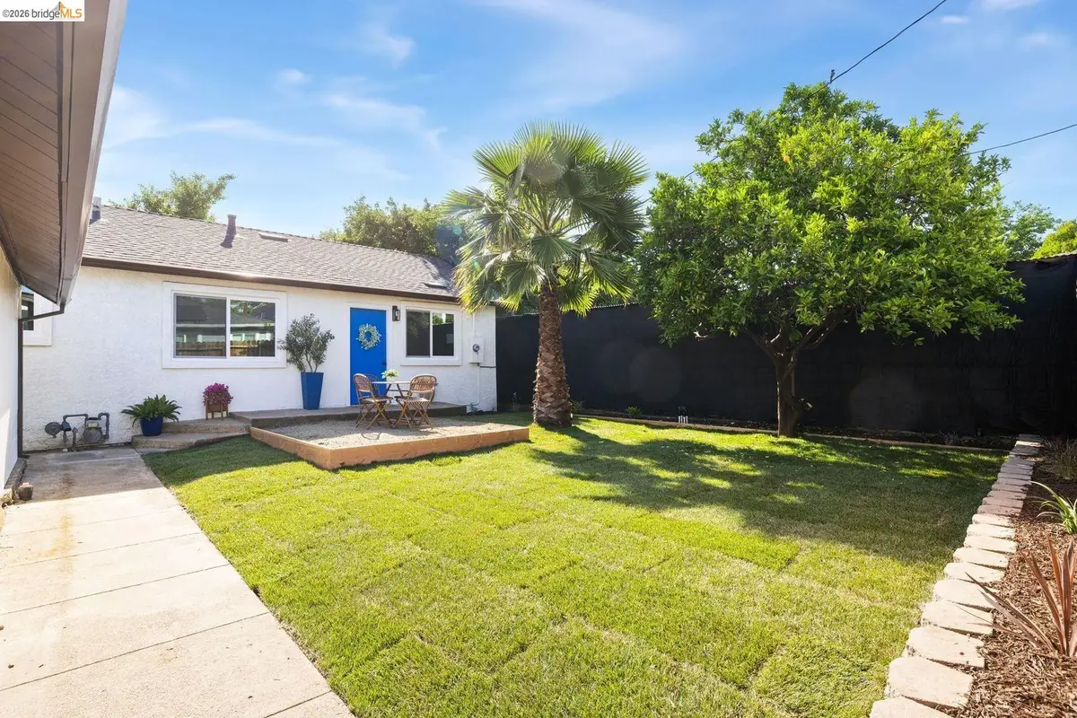 123 Circuit Dr #A, Roseville, CA 95678 - #1