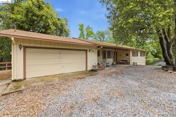 21441 Crestview Dr, Sonora, CA 95370