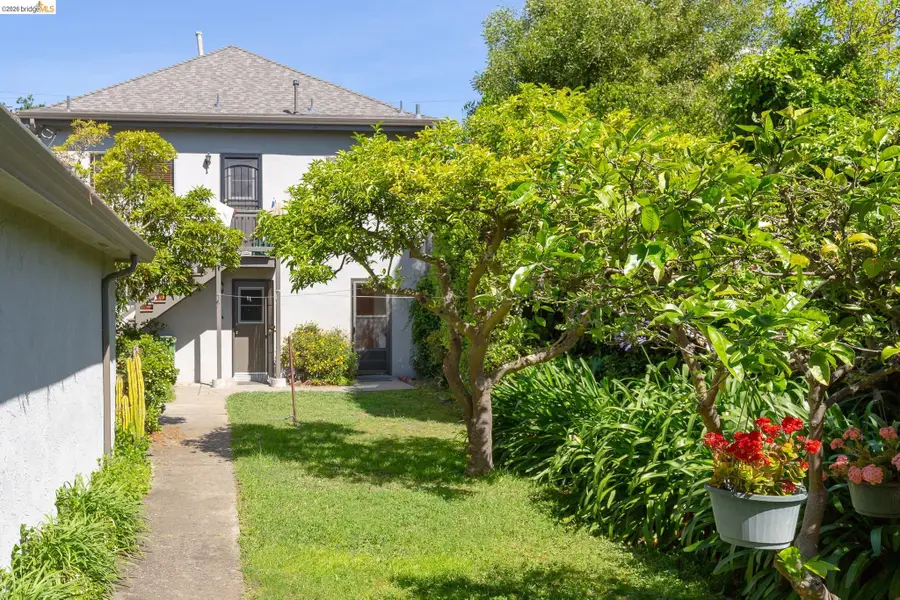 1055 47th St, Emeryville, CA 94608 - #2