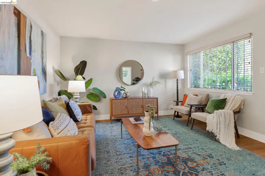 1055 47th St, Emeryville, CA 94608 - #3