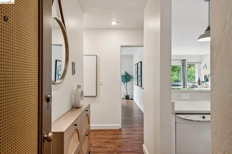 651 Oakland Ave #1F, Oakland, CA 94611 - #2