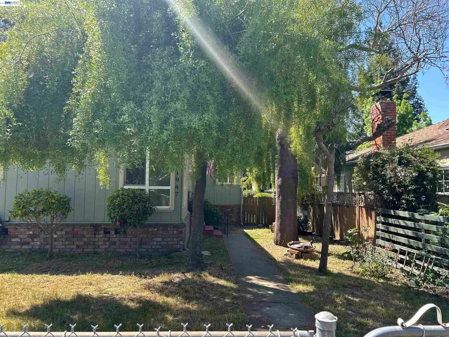 1947 E St, Hayward, CA 94541 - #2