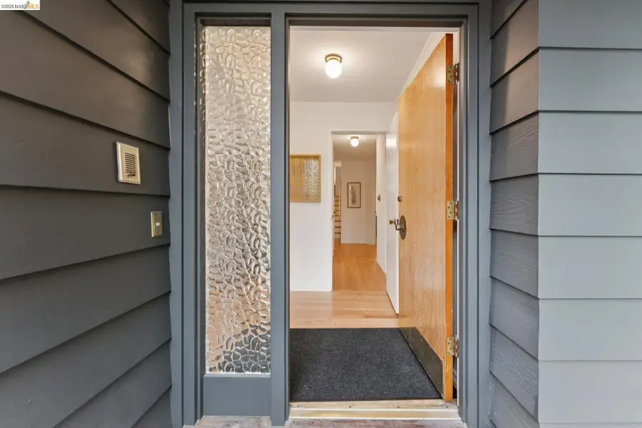 7 Cavanaugh Court, Piedmont, CA 94610 - #3