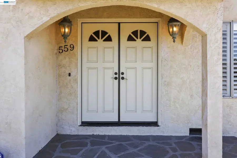 559 Cherry Way, Hayward, CA 94541 - #3