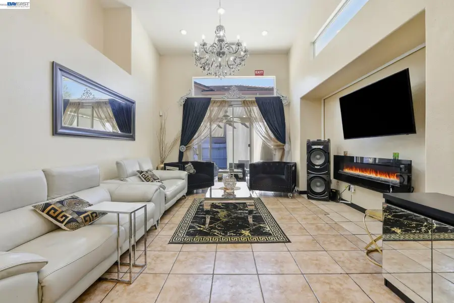 3209 Beretania Way, Sacramento, CA 95834 - #3