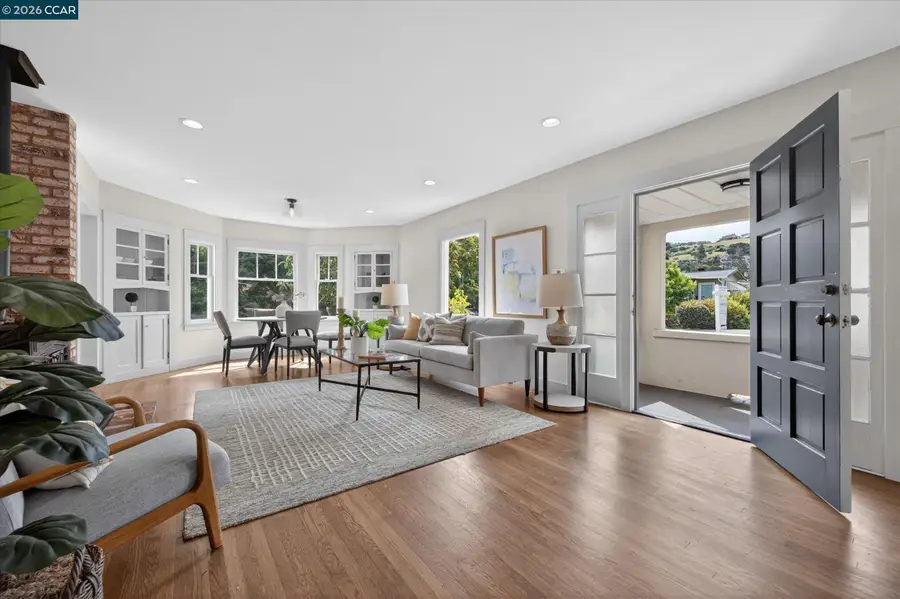 444 Edwards St, Crockett, CA 94525 - #2