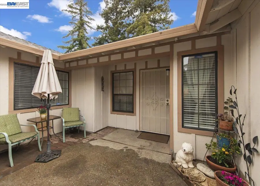 5894 Land View Dr, Stockton, CA 95219 - #2