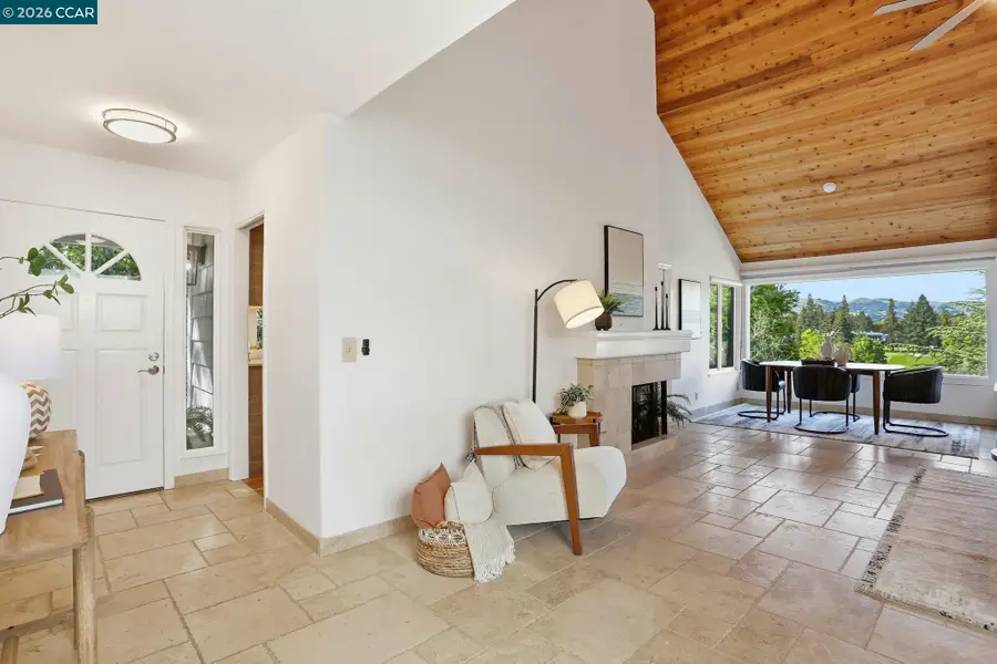 607 Silver Lake Dr, Danville, CA 94526 - #2