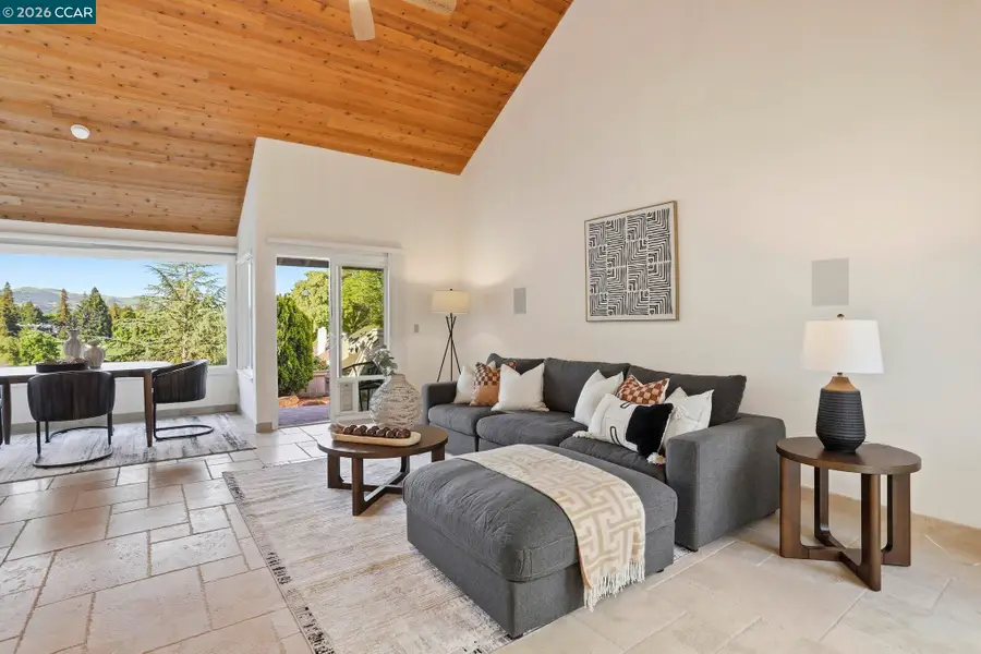 607 Silver Lake Dr, Danville, CA 94526 - #3