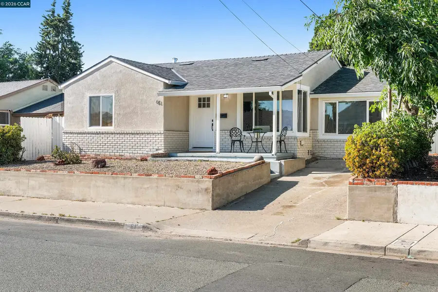 61 E 13th St, Antioch, CA 94509 - #2