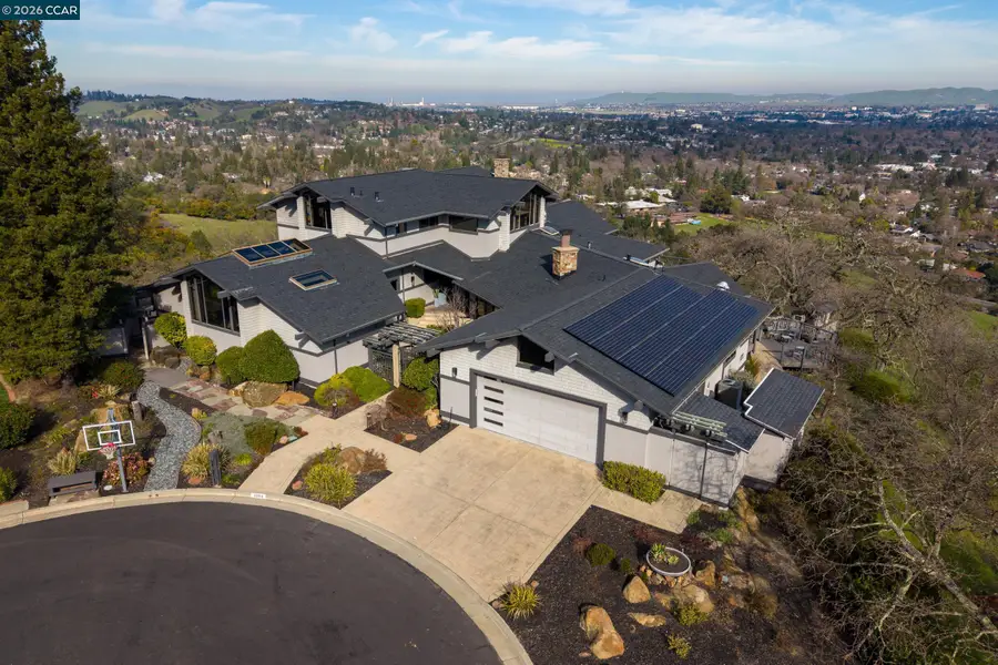 3284 Surmont Dr, Lafayette, CA 94549 - #2