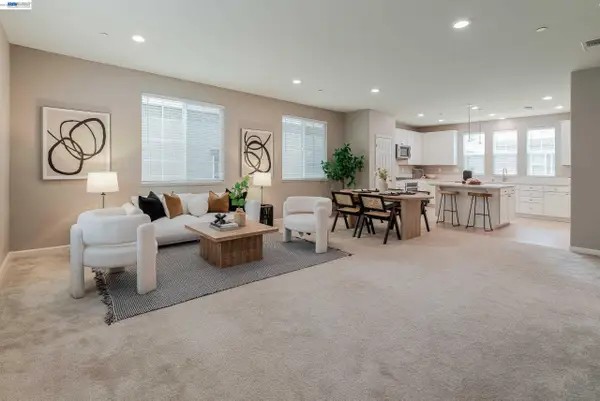 1114 Speros Ct, Hayward, CA 94544