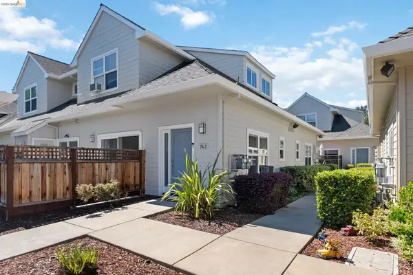 742 Cottage Ct, Mountain View, CA 94043