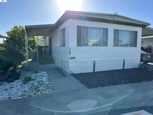 1500 W Winton Ave #123, Hayward, CA 94545