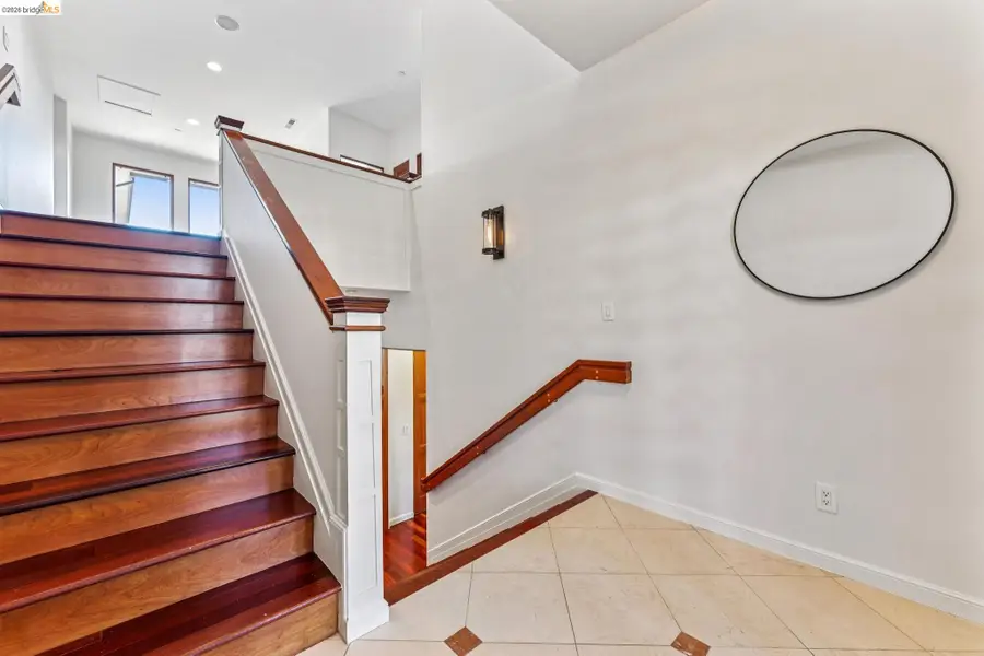 13454 Campus Dr, Oakland, CA 94619 - #3