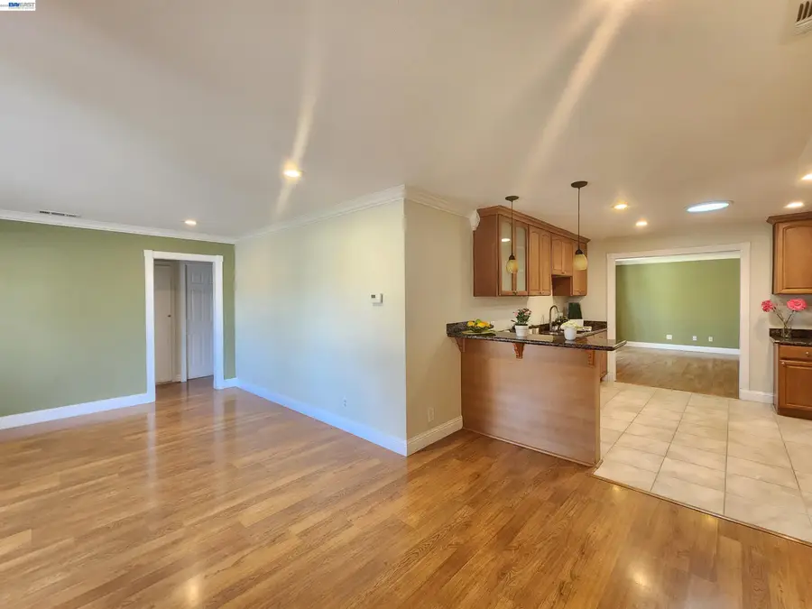 43 Alan Dr, Pleasant Hill, CA 94523 - #2