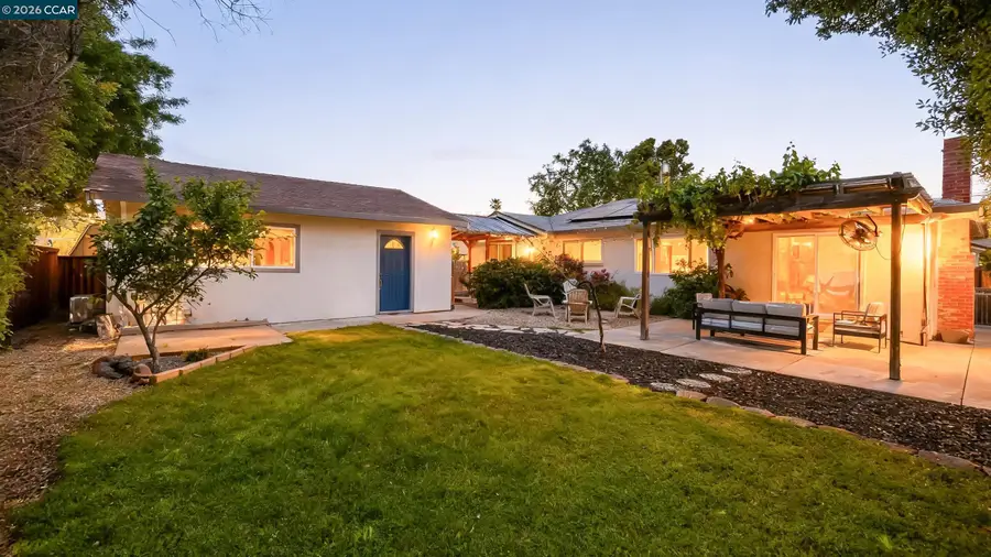 5506 Florida Dr, Concord, CA 94521 - #2