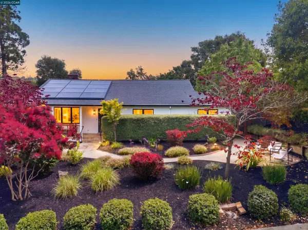 31 Crestview Drive, Orinda, CA 94563