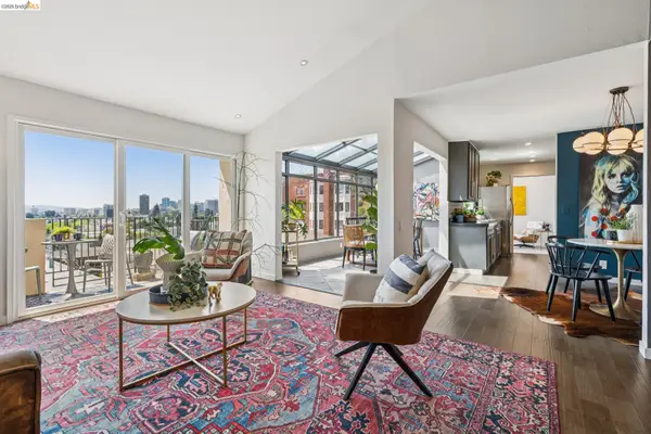 525 Mandana Blvd #402, Oakland, CA 94610