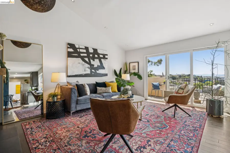 525 Mandana Blvd #402, Oakland, CA 94610 - #3