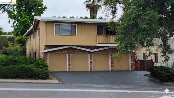 3872 35th Ave, Oakland, CA 94619