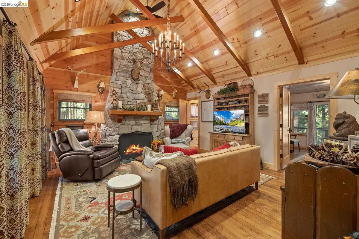 105 Pinecrest Lake Rd, Pinecrest, CA 95364 - #1