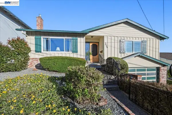 3439 Wyndale Dr, Castro Valley, CA 94546