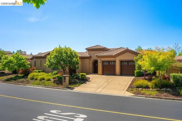 23 Stonebrae Rd, Hayward, CA 94542