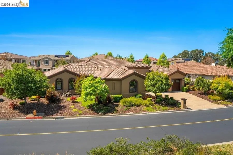 23 Stonebrae Rd, Hayward, CA 94542 - #2