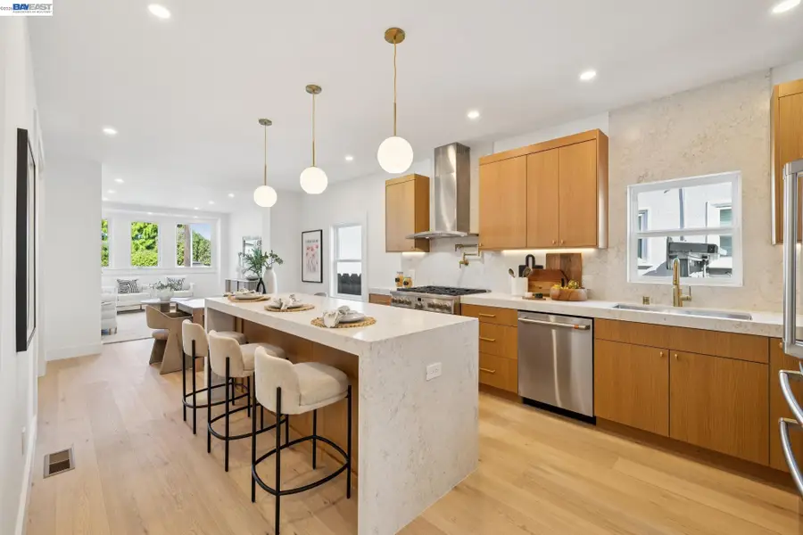 3029 Wheeler Street, Berkeley, CA 94705 - #2