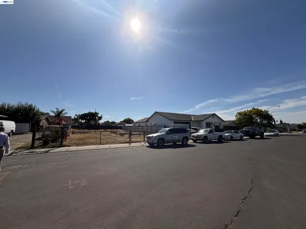 410 Montague Ct, Modesto, CA 95351