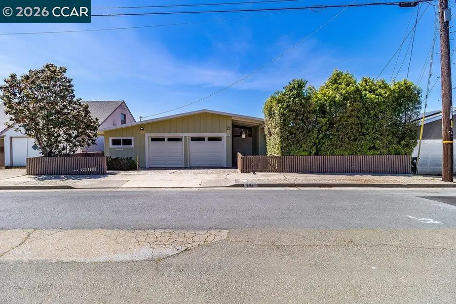 687 Sonoma Street, Richmond, CA 94805 - #3