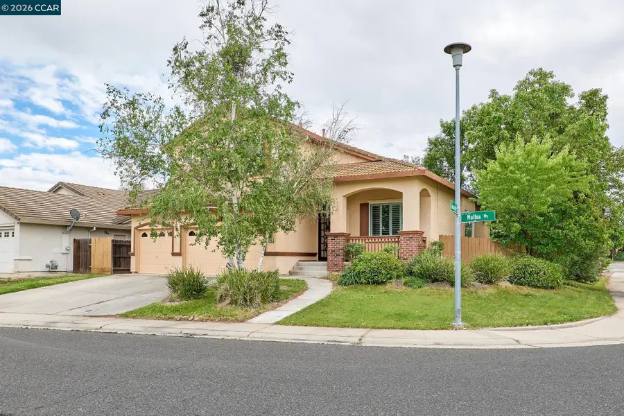 1010 Malton Way, Galt, CA 95632 - #2