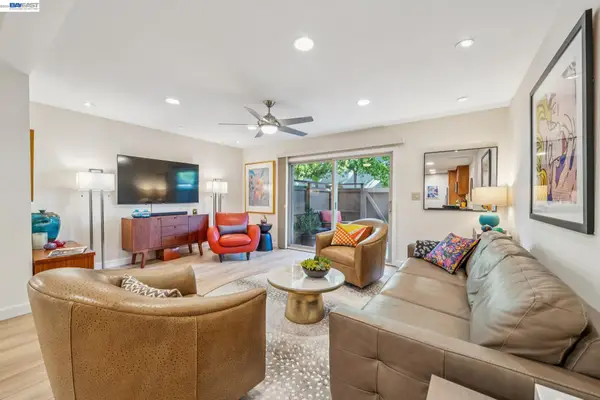 1333 Webster Street #A101, Alameda, CA 94501