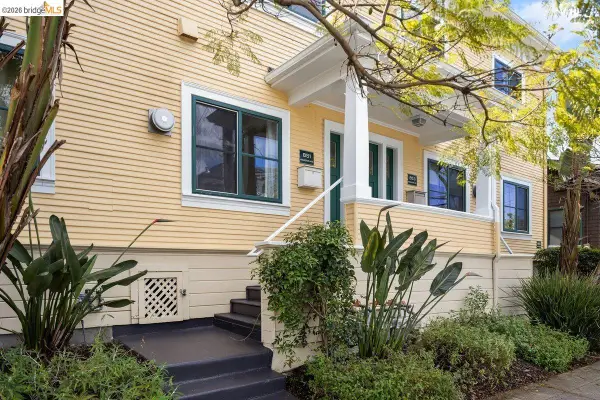 851 Arlington Ave, Oakland, CA 94608