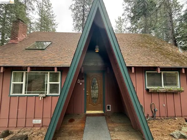 2649 Fairway Drive, Arnold, CA 95223