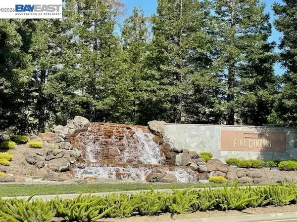 23158 Canyon Terrace Dr, Castro Valley, CA 94552