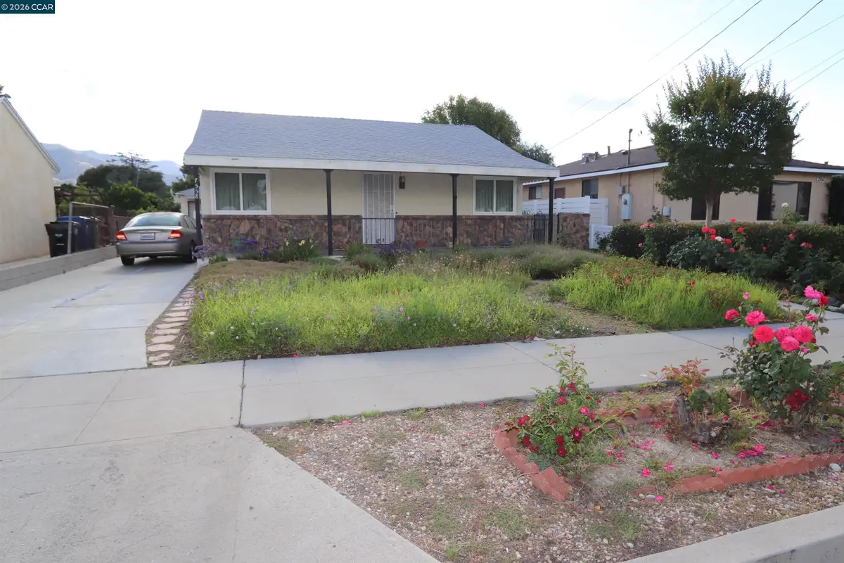 7558 Delia Ave, Sun Valley, CA 91352 - #1