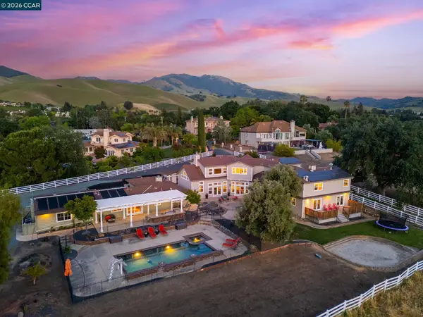 2050 Shell Ridge Trl, Walnut Creek, CA 94598