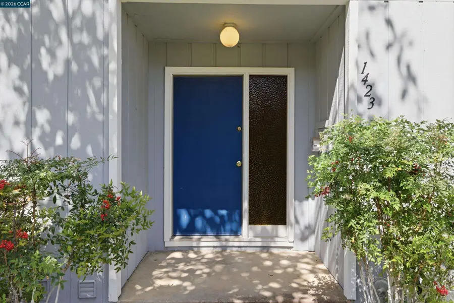 1423 Saint James Pkwy, Concord, CA 94521 - #3
