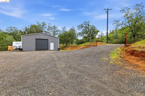 15560 Bear Cub Dr, Sonora, CA 95370