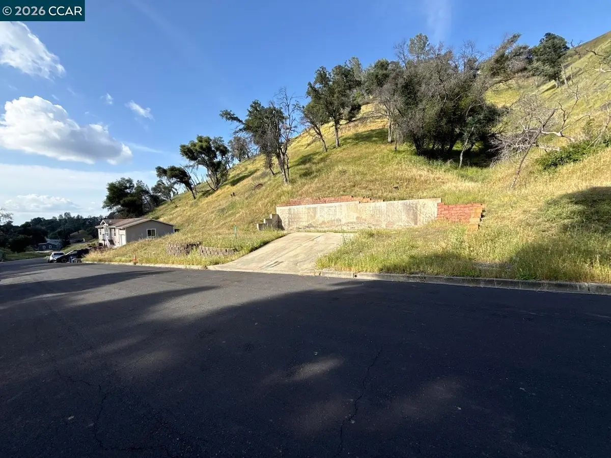 1090 Arroyo Grande Dr, Napa, CA 94558 - #1