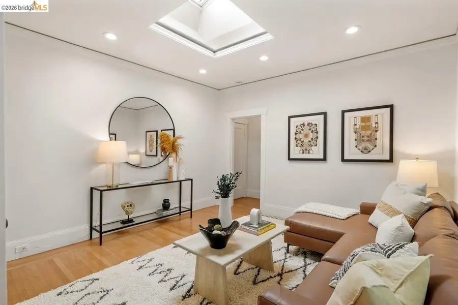 3117 College Ave #5, Berkeley, CA 94705 - #2