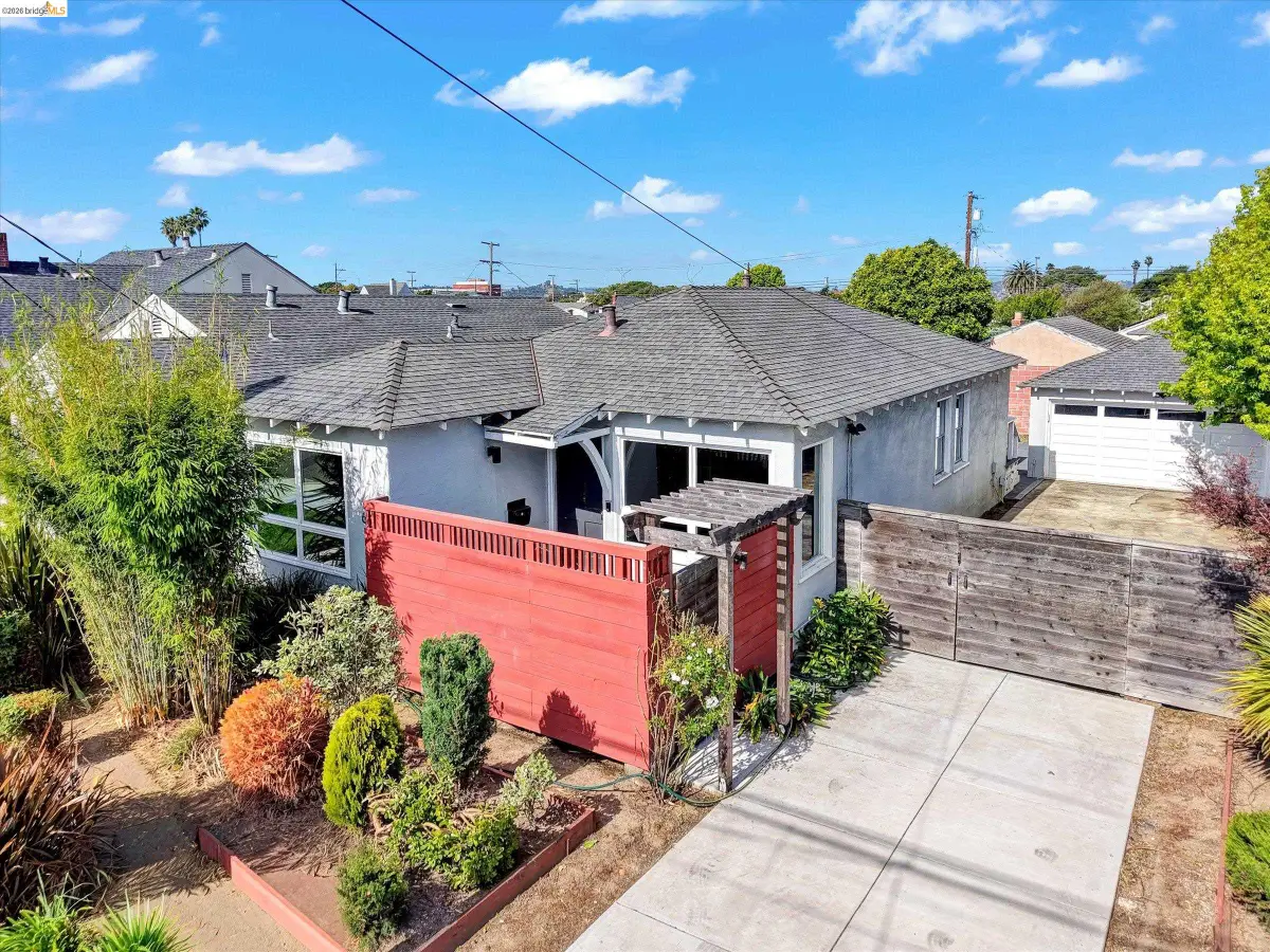 645 31st St, Richmond, CA 94804 - #1
